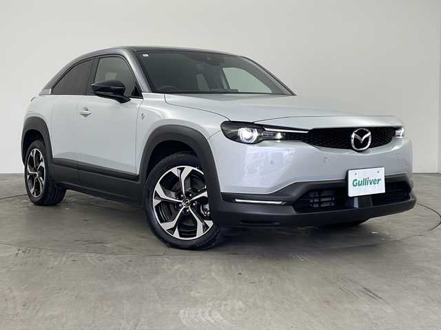 マツダ ＭＸ－３０ロータリーＥＶ ナチュラルモノトーン 兵庫県 2023(令5)年 0.6万km セラミックメタリック ・純正10.25インチセンターディスプレイ/ナビ/TV/USB/Bluetooth/スマホ連携/・360°ビューモニター/・BOSEサウンドシステム/・AC100V電源/・アクティブドライビングディスプレイ/・スマートブレーキサポート/・誤発進抑制制御/・レーンキープアシスト/・レーダークルーズコントロール/・ブラインドスポットモニタリング/・後側方接近車両検知/・ハイビームコントロールシステム/・車線逸脱警報システム/・ドライバーアテンションアラート/・ＬＥＤヘッドライト/・オートライト/・ハーフレザー/・シートヒーター/・運転席パワーシート/・ステアリングヒーター/・パドルシフト/・ステアリングスイッチ/・純正18インチアルミホイール/・アドバンストキー/・プッシュスタート