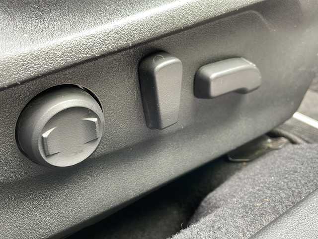 スバル レヴォーグ 1．8GT－H EX 新潟県 2021(令3)年 2.9万km クリスタルホワイトP 純正11.6インチナビ/(uetooth/USB/AppleCarPlay/AndroidAuto)/フルセグTV/アイサイトX/・プリクラッシュブレーキ/・緊急時プリクラッシュステアリング/・後退時ブレーキアシスト/・AT誤発進/誤後進抑制制御/・ツーリングアシスト/・全車速追従機能付クルーズコントロール/・車線逸脱抑制/車線逸脱警報/・ふらつき警報/・先行車発進お知らせ機能/・青信号お知らせ機能/ブラインドスポットモニター/パワーバックドア/ビルトインETC/ドライブレコーダー/D/N席シートヒーター/D/N席パワーシート/パドルシフト/LEDヘッドライト/スマートキー/スペアキー×1/純正18インチアルミホイール/保証書