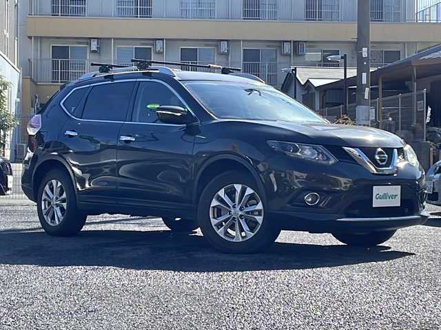 日産 エクストレイル 20X エマージェンシーブレーキ 大阪府 2015(平27)年 9.8万km チタニウムカーキ エマージェンシーブレーキ/純正ナビ/フルセグTV/純正フリップダウンモニター/純正１７インチAW/LEDヘッドライト/フォグランプ/カプロンシート/前席シートヒーター/ルーフキャリア/ウインカーミラー/コーナーセンサー/純正マット/保証書/取扱説明書/スペアキー1本