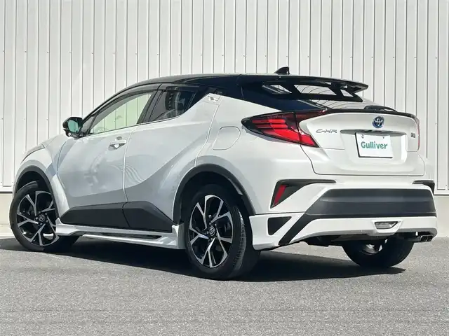 トヨタ Ｃ－ＨＲ G 群馬県 2020(令2)年 4.4万km ブラック/ホワイトパールクリスタルシャイン 2トーン モデリスタエアロ/純正ディスプレイオーディオ/　(AM/FM/TV/BT/USB)/バックカメラ/トヨタセーフティーセンス/プリクラッシュセーフティー/レーンキープアシスト/ブラインドスポットモニター/センタートレース制御機能/ふらつき検知機能/標識認識機能/AUTOハイビーム/ETC2.0/純正フロアマット/純正ドアバイザー/前席シートヒーター/ステアリングリモコン/LEDヘッドライト/LEDフォグライト/足元イルミネーションランプ/取扱説明書/保証書/エンジンスターター