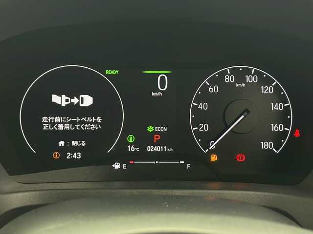 ホンダ ヴェゼル ハイブリッド e:HEV Z PLaYパッケージ 秋田県 2024(令6)年 2.4万km クリスタルブラックパール 4WD/ガラスルーフ/ホンダセンシング/純正メモリナビ/Bluetooth/アラウンドビューモニター　/クリアランスソナー/ブラインドスポットモニター/パワーバックドア/LEDオートライト/革巻きステアリング/ステアリングスイッチ/ダウンヒルアシスト/スマートキー/ETC2.0
