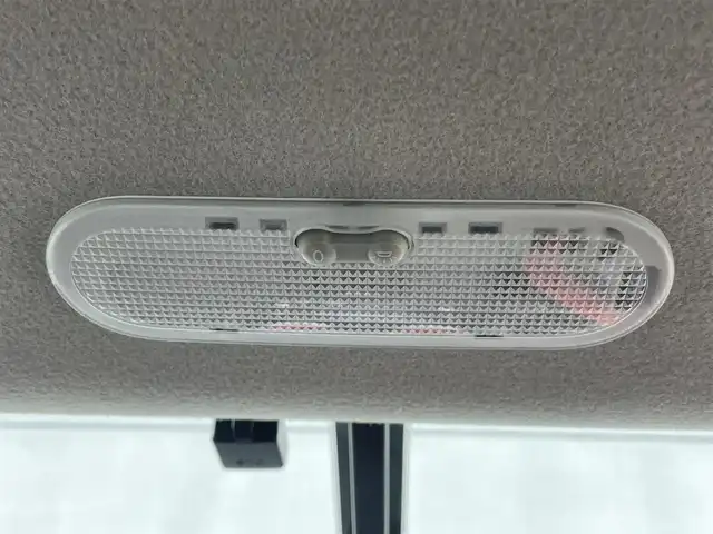 日産 ノート ニスモ 千葉県 2015(平27)年 3万km ダークメタルグレー フルエアロ/純正７インチナビ/Bluetooth/フルセグTV/DVD再生/スーパーチャージャー/LEDヘッドライト/純正フロアマット/ETC/スマートキー