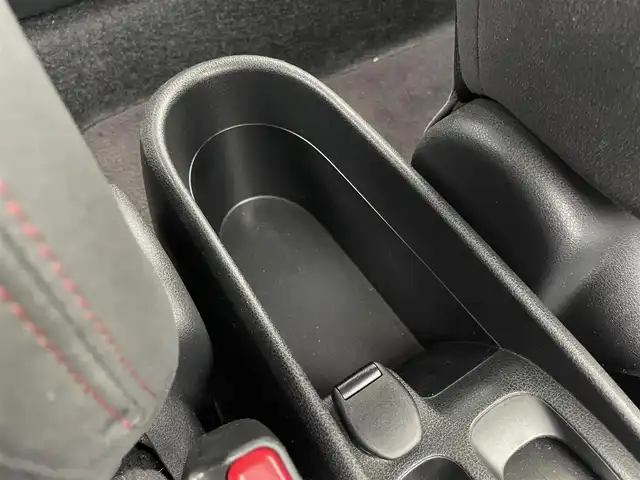 日産 ノート ニスモ 千葉県 2015(平27)年 3万km ダークメタルグレー フルエアロ/純正７インチナビ/Bluetooth/フルセグTV/DVD再生/スーパーチャージャー/LEDヘッドライト/純正フロアマット/ETC/スマートキー