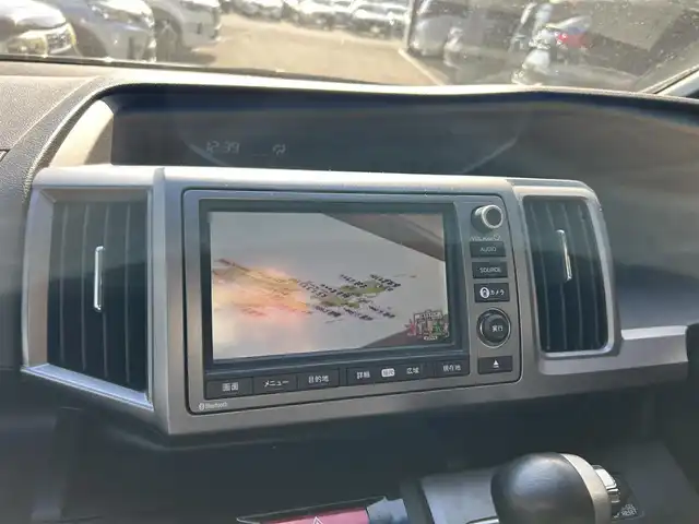 ホンダ ステップワゴン スパーダ Z インターナビセレ 大阪府 2013(平25)年 8.8万km ホワイトオーキッドパール 純正ナビ/純正フリップダウンモニター/ワンセグTV/両側パワースライドドア/全方位カメラ/バックカメラ/HIDヘッドライト/フォグランプ/電動格納ミラー/ビルトインETC