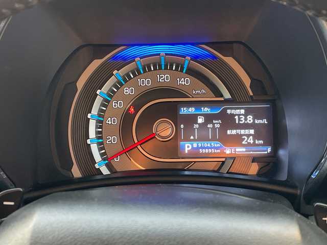 スズキ ハスラー Jスタイル ターボ 新潟県 2022(令4)年 6万km ピュアホワイトパール/ガンメタリック2トーン 4WD/純正9インチメモリナビ/CD/DVD/BT/フルセグテレビ/全方位カメラ/ETC/ドライブレコーダー/衝突被害軽減ブレーキ/レーンキープアシスト/レーダークルーズコントロール/半革シート/革調シートカバー/シートヒーター/コーナーセンサー/パドルシフト/ステアリングスイッチ/スマートキー/プッシュスタート/LEDヘッドライト/オートライト/オートハイビーム/フォグランプ/純正15インチアルミホイール