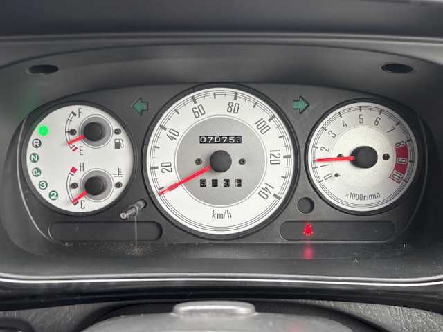 ダイハツ ミラ ジーノ ミニライトスペシャル 宮城県 2001(平13)年 7.1万km ホワイトパールマイカ 登録時走行距離70753km/リモコンキー/AC/CD・MD・AM・FM・社外ナビ/フォグランプ/ハロゲン/社外ホイル/社外フロアマット