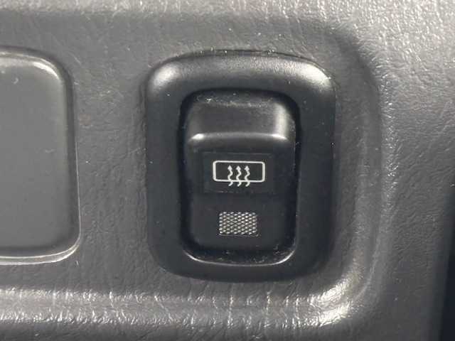 ダイハツ ミラ ジーノ ミニライトスペシャル 宮城県 2001(平13)年 7.1万km ホワイトパールマイカ 登録時走行距離70753km/リモコンキー/AC/CD・MD・AM・FM・社外ナビ/フォグランプ/ハロゲン/社外ホイル/社外フロアマット