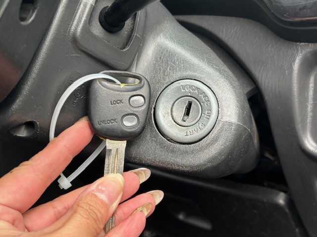 ダイハツ ミラ ジーノ ミニライトスペシャル 宮城県 2001(平13)年 7.1万km ホワイトパールマイカ 登録時走行距離70753km/リモコンキー/AC/CD・MD・AM・FM・社外ナビ/フォグランプ/ハロゲン/社外ホイル/社外フロアマット