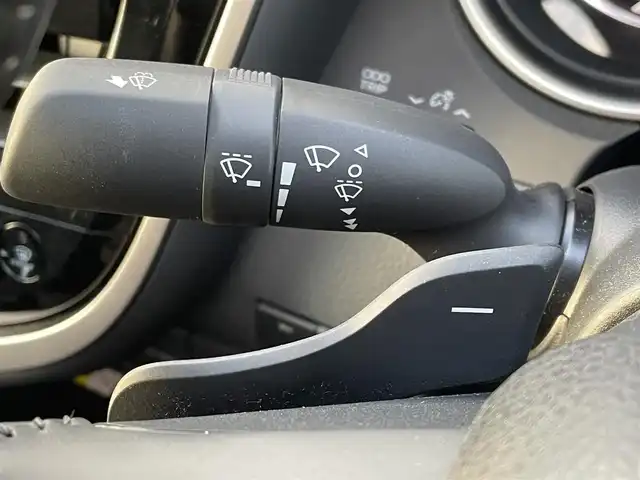 トヨタ カムリ WSレザーパッケージ 福岡県 2023(令5)年 4.5万km アティチュードブラックマイカ/プラチナホワイトパールマイカ パノラマルーフ/ＧＲエアロ(F.S.R)/ＪＢＬサウンド/純正９インチＤＡナビ/フルセグ/BT/AM/FM/Miracast/applecarplay/androidauto/トヨタセーフティセンス/PCS/LDA/RCTA/クリアランスソナー/PKSB/黒革シート/バックカメラ/D/Nシートヒーター/D/Nパワーシート/ＢＳＭ/ＨＵＤ/パドルシフト/革巻ステアリング/純正アルミ/レーダークルーズコントロール/LEDオートライト/オートハイビーム/フォグランプ/ワイヤレス充電/ステアリングスイッチ/テレビキャンセラー/電動パーキング/ブレーキホールド/ビルトインETC2.0/スマートキー/プッシュスタート/電格ミラー/ドアバイザー/AC100V