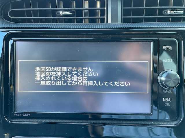 トヨタ アクア クロスオーバー 宮城県 2018(平30)年 7.3万km ブラックマイカ 登録時走行距離７２３０７ｋｍ/タイヤ空転防止（ABS）/トラクションコントロール（TRC）/横滑り防止(VSC)/盗難防止装置/プリクラッシュセーフティー/レーンリパーチャーアラート/オートマッチクハイビーム/先行車発進告知機能/インテリジェットクリアランスソナー/トヨタセーフティーセンス/純正ディーラーオプションナビ/CD/AM/FM/SD・USB/バックカメラ/Bluetooth接続/ドライブレコーダー/ステアリングリモコン/パワーステアリング/パワーウインド/純正アルミホイール/衝突軽減ブレーキ/LEDヘッドライト/ETC