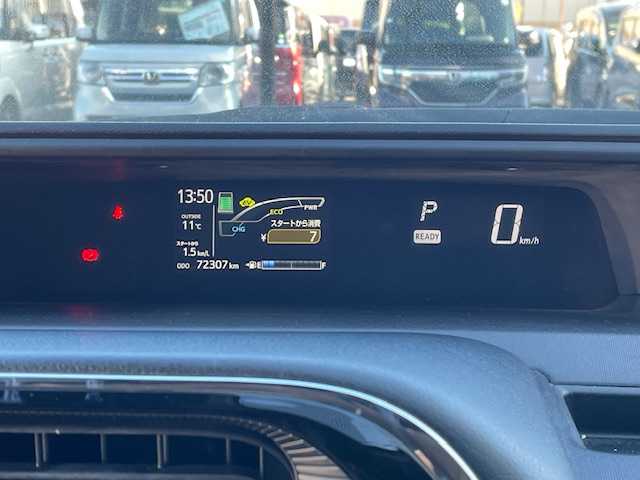 トヨタ アクア クロスオーバー 宮城県 2018(平30)年 7.3万km ブラックマイカ 登録時走行距離７２３０７ｋｍ/タイヤ空転防止（ABS）/トラクションコントロール（TRC）/横滑り防止(VSC)/盗難防止装置/プリクラッシュセーフティー/レーンリパーチャーアラート/オートマッチクハイビーム/先行車発進告知機能/インテリジェットクリアランスソナー/トヨタセーフティーセンス/純正ディーラーオプションナビ/CD/AM/FM/SD・USB/バックカメラ/Bluetooth接続/ドライブレコーダー/ステアリングリモコン/パワーステアリング/パワーウインド/純正アルミホイール/衝突軽減ブレーキ/LEDヘッドライト/ETC