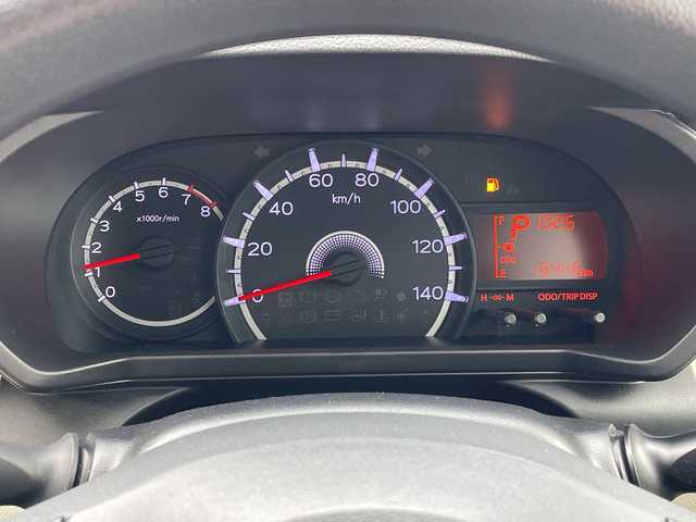 ダイハツ ムーヴ X SA 新潟県 2015(平27)年 1.9万km パールホワイトⅢ 4WD/CD/USB/AUX/衝突被害軽減ブレーキ/ベンチシート/スマートキー/プッシュスタート/オートライト/純正14インチアルミホイール