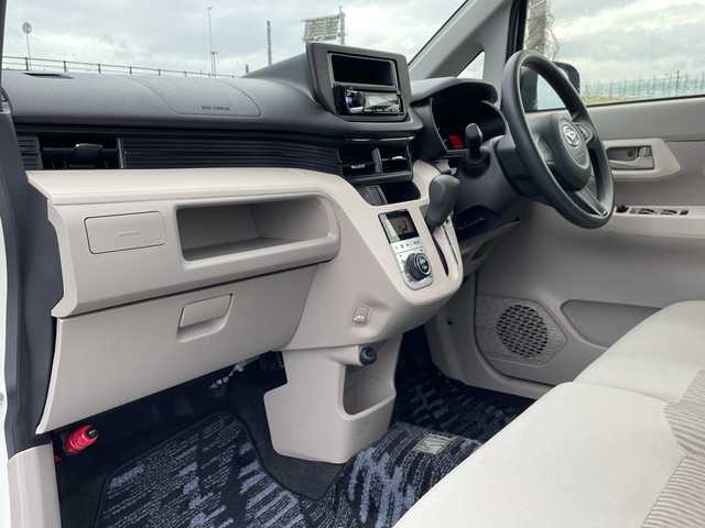 ダイハツ ムーヴ X SA 新潟県 2015(平27)年 1.9万km パールホワイトⅢ 4WD/CD/USB/AUX/衝突被害軽減ブレーキ/ベンチシート/スマートキー/プッシュスタート/オートライト/純正14インチアルミホイール