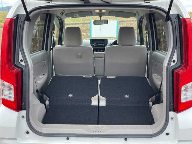 ダイハツ ムーヴ X SA 新潟県 2015(平27)年 1.9万km パールホワイトⅢ 4WD/CD/USB/AUX/衝突被害軽減ブレーキ/ベンチシート/スマートキー/プッシュスタート/オートライト/純正14インチアルミホイール