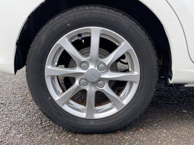 ダイハツ ムーヴ X SA 新潟県 2015(平27)年 1.9万km パールホワイトⅢ 4WD/CD/USB/AUX/衝突被害軽減ブレーキ/ベンチシート/スマートキー/プッシュスタート/オートライト/純正14インチアルミホイール