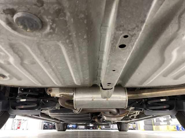 トヨタ ヴォクシー ZS 岐阜県 2018(平30)年 5.6万km ブラック ウェルキャブ車両/純正9インチナビ【NSZT-Y66T】/CD DVD/フルセグテレビ/SD/Bluetooth/純正12.1インチフリップダウンモニター【V12T-R66C】/両側パワースライドドア/革巻きステアリング/ステアリングリモコン/LEDヘッドライト/オートライト/オートハイビーム/ビルトインETC2.0/前後ドラレコ/トヨタセーフティセンス/衝突被害軽減装置/車線逸脱警報/横滑り防止装置/先行車発信お知らせ機能