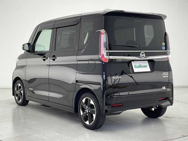 日産 ルークス ハイウェイスター X 千葉県 2020(令2)年 3.4万km ブラック 純正ナビCD/DVD/フルセグTV/BT/MSV/USB/アラウンドビューモニター/後席片側パワースライドドア/後席左側ハンズフリーオートスライドドア/衝突軽減ブレーキ/レーンキープアシスト/ETC/アイドリングストップ/スマートキー/プッシュスタート/ドアバイザー/電格ドアミラー/保証書