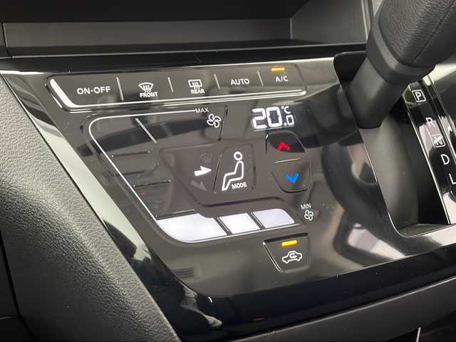 日産 ルークス ハイウェイスター X 千葉県 2020(令2)年 3.4万km ブラック 純正ナビCD/DVD/フルセグTV/BT/MSV/USB/アラウンドビューモニター/後席片側パワースライドドア/後席左側ハンズフリーオートスライドドア/衝突軽減ブレーキ/レーンキープアシスト/ETC/アイドリングストップ/スマートキー/プッシュスタート/ドアバイザー/電格ドアミラー/保証書