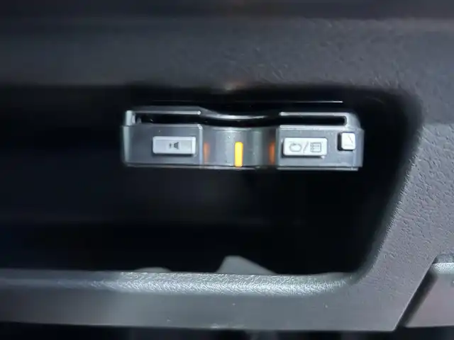 日産 デイズ ハイウェイスターG ターボ 静岡県 2019(令1)年 2.8万km スパークリングレッド/ブラック 純正９インチナビ/（AM/FM/CD/DVD/BT)/フルセグTV/アラウンドビューモニター/バックカメラ/ETC/エマージェンシーブレーキ/LEDヘッドライト/インテリジェントキー/プッシュスタート/スペアキー×１/ターボ車/純正１５インチアルミホイール/保証書/純正フロアマット/ドアバイザー