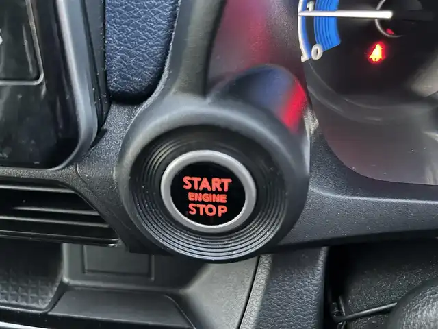 日産 デイズ ハイウェイスターG ターボ 静岡県 2019(令1)年 2.8万km スパークリングレッド/ブラック 純正９インチナビ/（AM/FM/CD/DVD/BT)/フルセグTV/アラウンドビューモニター/バックカメラ/ETC/エマージェンシーブレーキ/LEDヘッドライト/インテリジェントキー/プッシュスタート/スペアキー×１/ターボ車/純正１５インチアルミホイール/保証書/純正フロアマット/ドアバイザー
