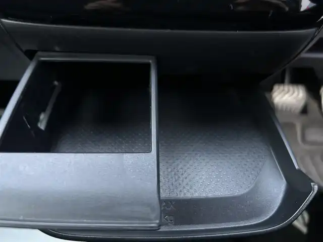 日産 デイズ ハイウェイスターG ターボ 静岡県 2019(令1)年 2.8万km スパークリングレッド/ブラック 純正９インチナビ/（AM/FM/CD/DVD/BT)/フルセグTV/アラウンドビューモニター/バックカメラ/ETC/エマージェンシーブレーキ/LEDヘッドライト/インテリジェントキー/プッシュスタート/スペアキー×１/ターボ車/純正１５インチアルミホイール/保証書/純正フロアマット/ドアバイザー