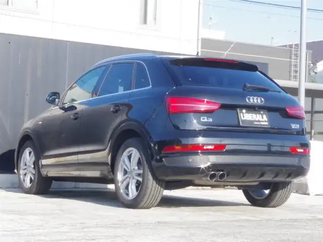 アウディ Ｑ３ 2．0 TFSI クワトロ 180PS Sライン 岩手県 2016(平28)年 5.1万km ミトスブラックメタリック 純正MMIナビ/フルセグTV/バックカメラ/パーキングエイド /アドバンストキー /ETC/ハーフレザーシート/パワーシート/LEDライト/Pテールゲート