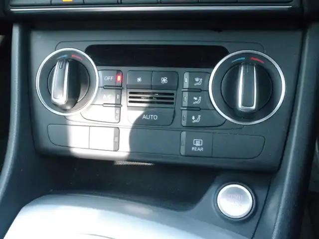 アウディ Ｑ３ 2．0 TFSI クワトロ 180PS Sライン 岩手県 2016(平28)年 5.1万km ミトスブラックメタリック 純正MMIナビ/フルセグTV/バックカメラ/パーキングエイド /アドバンストキー /ETC/ハーフレザーシート/パワーシート/LEDライト/Pテールゲート