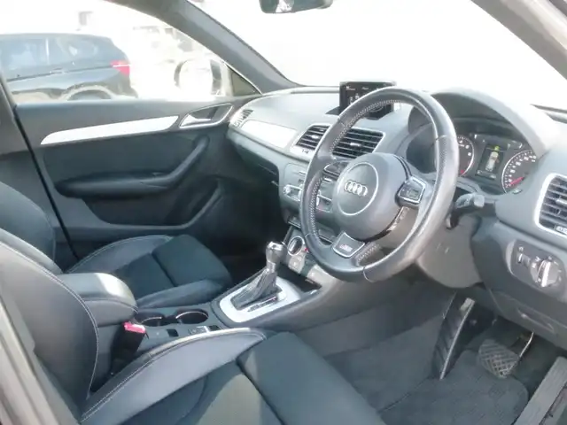 アウディ Ｑ３ 2．0 TFSI クワトロ 180PS Sライン 岩手県 2016(平28)年 5.1万km ミトスブラックメタリック 純正MMIナビ/フルセグTV/バックカメラ/パーキングエイド /アドバンストキー /ETC/ハーフレザーシート/パワーシート/LEDライト/Pテールゲート