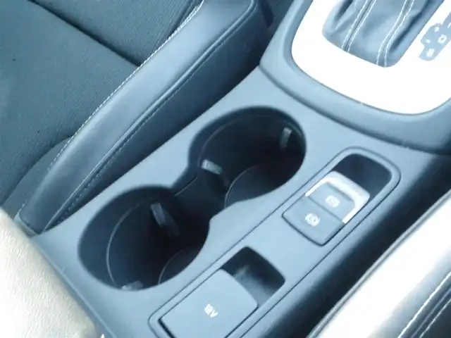 アウディ Ｑ３ 2．0 TFSI クワトロ 180PS Sライン 岩手県 2016(平28)年 5.1万km ミトスブラックメタリック 純正MMIナビ/フルセグTV/バックカメラ/パーキングエイド /アドバンストキー /ETC/ハーフレザーシート/パワーシート/LEDライト/Pテールゲート