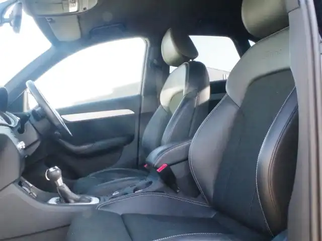 アウディ Ｑ３ 2．0 TFSI クワトロ 180PS Sライン 岩手県 2016(平28)年 5.1万km ミトスブラックメタリック 純正MMIナビ/フルセグTV/バックカメラ/パーキングエイド /アドバンストキー /ETC/ハーフレザーシート/パワーシート/LEDライト/Pテールゲート