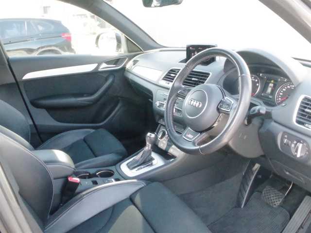 アウディ Ｑ３ 2．0 TFSI クワトロ 180PS Sライン 岩手県 2016(平28)年 5.1万km ミトスブラックメタリック 純正MMIナビ/フルセグTV/バックカメラ/パーキングエイド /アドバンストキー /ETC/ハーフレザーシート/パワーシート/LEDライト/Pテールゲート