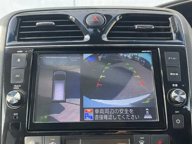 日産 セレナ HWS S HV Vセレ +SeftyⅡ 千葉県 2016(平28)年 6.6万km ブリリアントホワイトパール 衝突軽減ブレーキ/レーンキープアシスト/クリアランスソナー/純正フリップダウンモニター/純正8インチSDナビ(MM515D-L)/　フルセグ/BT/DVD/CD/USB/アラウンドビューモニター/ステアリングスイッチ/ETC/両側パワースライドドア/スマートキー/プッシュスタート/LEDヘッドライト/オートライト/フォグライト/純正フロアマット/サイドバイザー