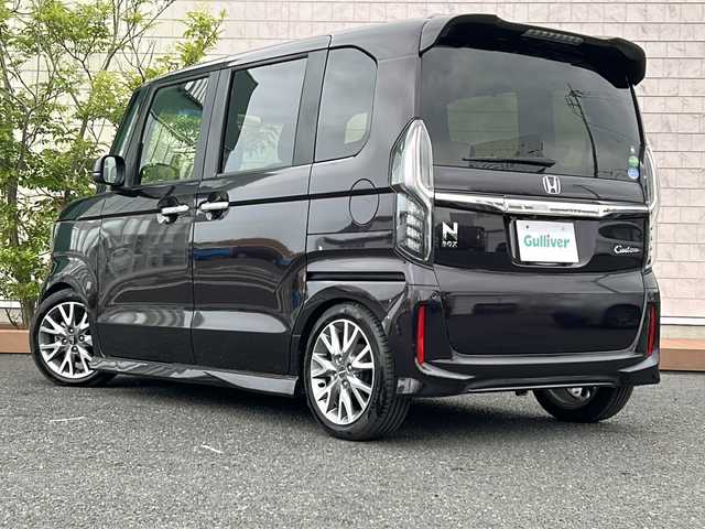 ホンダ Ｎ ＢＯＸ カスタム G L ターボ ホンダセンシング 茨城県 2018(平30)年 5.8万km プレミアムベルベットパープル・パール Honda SENSING/-衝突軽減ブレーキ/アダプティブ・クルーズ・コントロール/車線維持支援システム/オートハイビーム/標識認識機能/純正7インチSDナビ/-CD/DVD/Bluetooth/フルセグTV/両側パワースライドドア/LEDオートライト/ハーフレザーシート/アレルクリーンプラスシート/純正15インチアルミホイール/ローダウン/パドルシフト/ECONスイッチ/スマートキー/ETC