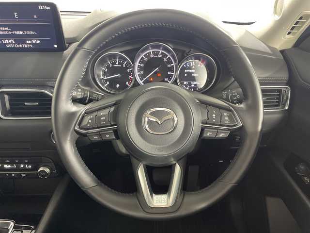マツダ ＣＸ－５ 20S スマートエディション 神奈川県 2021(令3)年 1.7万km スノーフレイクホワイトパールマイカ 純正マツダコネクト８型SDナビゲーション/フルセグ　AM FM Bluetooth Applecarplay　Androidauto　USB/３６０度ビューカメラ/ドライブセレクション/アドバンストシティブレーキサポート/後退時スマートシティプレーキサポート/誤発進抑制機能/スマートシティブレーキサポート/レーダークルーズコントロール/ブラインドスポットモニタリング/車線逸脱警報システム/レーンキープアシスト/フロントリアパーキングセンサー/ドライバーアテンションアラート/カラーマルチインフォメーションディスプレイ/アクティブドライビングディスプレイ/交通標識認識システム/革巻きステアイング【スイッチ】/前後ドライブレコーダー/プッシュスタート/スマートキー/アダブティブLEDヘッドライト/オートライト/オートハイビーム/純正１７インチアルミホイール/取説