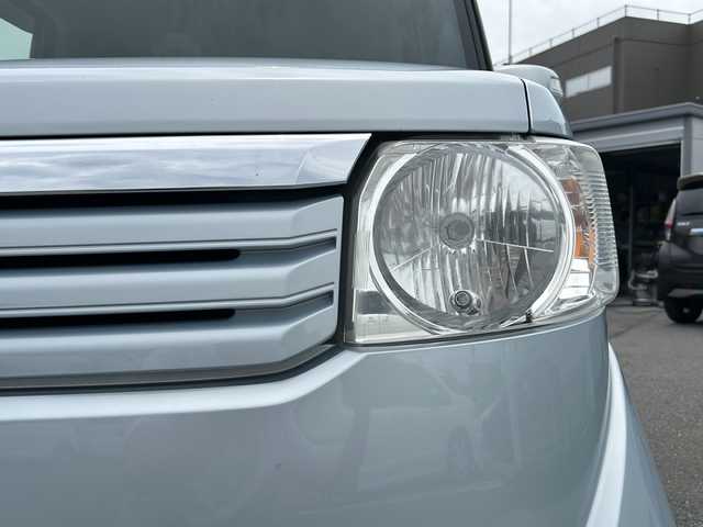 ホンダ Ｎ ＢＯＸ G SSパッケージ 山梨県 2013(平25)年 6.1万km クールミストメタリック 4WD/純正ナビ/BT/CD/DVD/TV/バックカメラ/ETC/ドライブレコーダー　/パワステ　/パワーウインドウ　/純正フロアマット/プッシュスタート/純正14インチアルミホイール/純正フロアマット/両側パワースライドドア/スマートキー/スペアキー1本