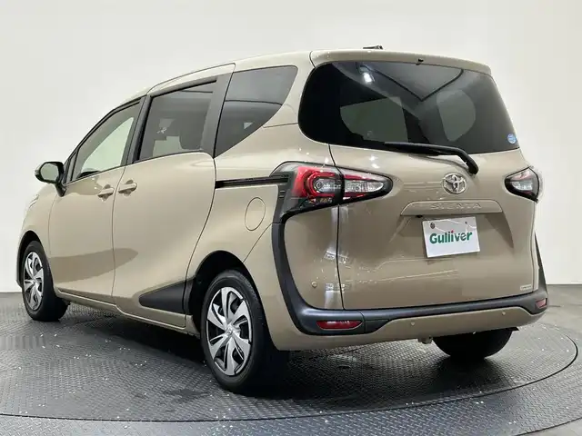 トヨタ シエンタ ファンベースG クエロ 愛媛県 2020(令2)年 2.5万km ベージュ ・純正9インチナビゲーション/・Bluetooth/フルセグテレビ/DVD/・全方位カメラ/・両側パワースライドドア/・ハーフレザーシート/・ドライブレコーダー/・ETC/・スマートキー/・コーナーセンサー/・衝突被害軽減ブレーキ