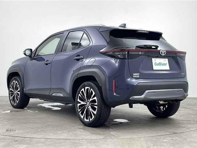 トヨタ ヤリスクロス ハイブリッド Z アドベンチャー 鹿児島県 2025(令7)年 0.1千km グレイッシュブルー 純正ディスプレイオーディオ/(BT/AM/FM/Applecarplay/Androidauto)/登録済未使用車/トヨタセーフティセンス/プリクラッシュセーフティ/レーンキープアシスト/レーダークルーズコントロール/オートマチックハイビーム/全方位カメラ/バックカメラ/前席シートヒーター/運転席パワーシート/ルーフレール/前後コーナーセンサー/HDMI/ルーフレール/ビルトインETC2.0/ブラインドスポットモニター/電動パーキングブレーキ/オートホールド/純正18インチアルミホイール/スペアキー/保証書/取扱説明書