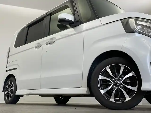 ホンダ Ｎ ＢＯＸ カスタム G EX ホンダセンシング 新潟県 2018(平30)年 6.3万km プラチナホワイトパール 純正ディスプレイオーディオ【WX-171CP】/レーダークルーズコントロール/衝突被害軽減ブレーキ/レーンキープアシスト/後方コーナーセンサー/片側パワースライドドア/バックモニター/ビルトインETC/アイドリングストップ/横滑り防止装置/LEDヘッドライト/オートマチックハイビーム/シーケンシャルウインカー/禁煙車