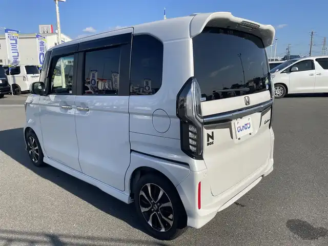 ホンダ Ｎ ＢＯＸ カスタム G EX ホンダセンシング 大阪府 2018(平30)年 6.3万km プラチナホワイトパール 自社(株)IDOMが運営する【じしゃロン堺店】の自社ローン対象車両になります。こちらは現金ご利用時の価格です。/ローンご希望の方は別途その旨お申付け下さい。