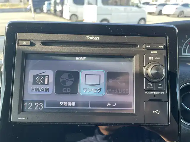 ホンダ Ｎ ＢＯＸ カスタム G EX ホンダセンシング 大阪府 2018(平30)年 6.3万km プラチナホワイトパール 自社(株)IDOMが運営する【じしゃロン堺店】の自社ローン対象車両になります。こちらは現金ご利用時の価格です。/ローンご希望の方は別途その旨お申付け下さい。