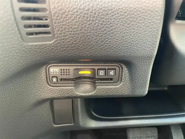 ホンダ Ｎ ＢＯＸ カスタム G EX ホンダセンシング 大阪府 2018(平30)年 6.3万km プラチナホワイトパール 自社(株)IDOMが運営する【じしゃロン堺店】の自社ローン対象車両になります。こちらは現金ご利用時の価格です。/ローンご希望の方は別途その旨お申付け下さい。