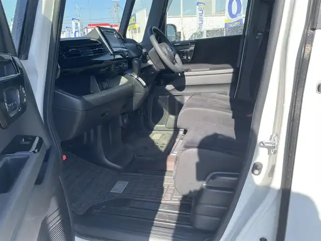 ホンダ Ｎ ＢＯＸ カスタム G EX ホンダセンシング 大阪府 2018(平30)年 6.3万km プラチナホワイトパール 自社(株)IDOMが運営する【じしゃロン堺店】の自社ローン対象車両になります。こちらは現金ご利用時の価格です。/ローンご希望の方は別途その旨お申付け下さい。