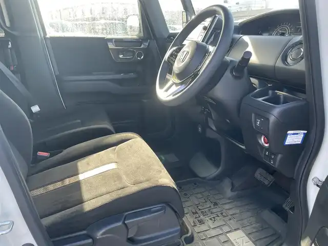 ホンダ Ｎ ＢＯＸ カスタム G EX ホンダセンシング 大阪府 2018(平30)年 6.3万km プラチナホワイトパール 自社(株)IDOMが運営する【じしゃロン堺店】の自社ローン対象車両になります。こちらは現金ご利用時の価格です。/ローンご希望の方は別途その旨お申付け下さい。