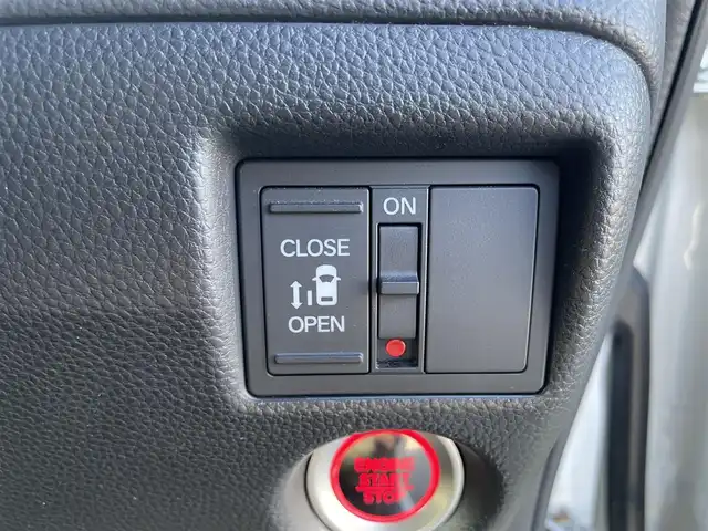 ホンダ Ｎ ＢＯＸ カスタム G EX ホンダセンシング 大阪府 2018(平30)年 6.3万km プラチナホワイトパール 自社(株)IDOMが運営する【じしゃロン堺店】の自社ローン対象車両になります。こちらは現金ご利用時の価格です。/ローンご希望の方は別途その旨お申付け下さい。