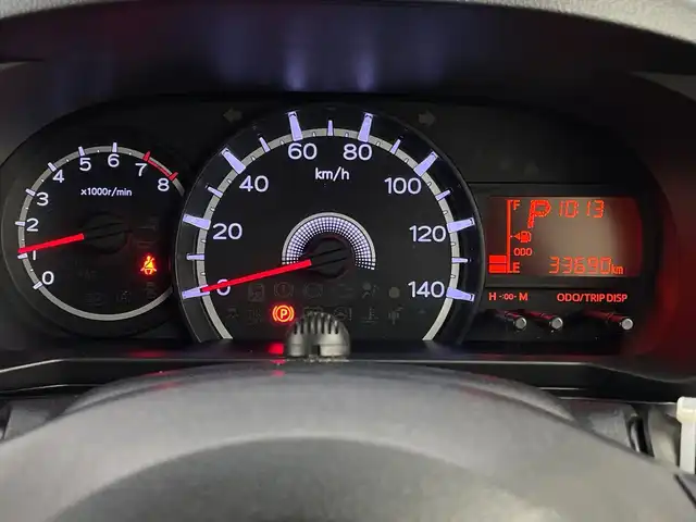 ダイハツ ムーヴ X リミテッドⅡ SAⅢ 新潟県 2020(令2)年 3.4万km プラムブラウンクリスタルマイカ ４ＷＤ　/純正ナビ(CD/DVD/Bluetooth/フルセグTV)　/バックモニター　/フルセグＴＶ　/Bluetooth接続/衝突軽減ブレーキ　/運転席シートヒーター　/ＨＩＤヘッドライト　/ヘッドライトレべライザー　/ステアリングリモコン　/ＡＷ付きスタッドレスタイヤ　/純正フロアマット/純正フロアマット