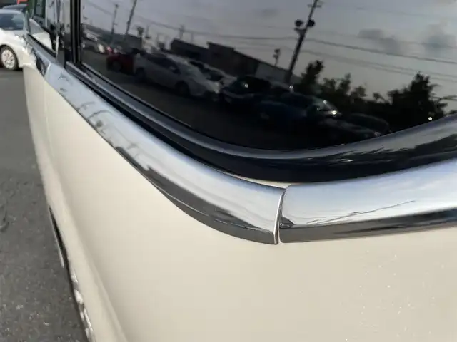 トヨタ ヴェルファイア Z Aエディション 愛知県 2015(平27)年 8.2万km ホワイトパールクリスタルシャイン TEIN車高調/モデリスタフロントグリル/ETC/USB/HDMI接続/クルーズコントロール/両側パワースライドドア/ツインムーンルーフ/純正フロアマット/ウォークスルー（2列目）/オットマン（N、2列目）/純正18インチアルミホイール/LEDヘッドライト/コーナーセンサー/横滑り防止装置/衝突軽減ブレーキ/MTモード付きAT/AC100V/全席オートエアコン/スマートキー/プッシュスタート