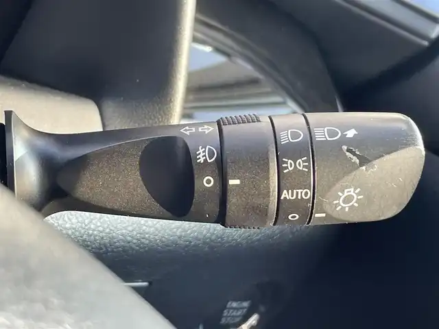 トヨタ ヴェルファイア Z Aエディション 愛知県 2015(平27)年 8.2万km ホワイトパールクリスタルシャイン TEIN車高調/モデリスタフロントグリル/ETC/USB/HDMI接続/クルーズコントロール/両側パワースライドドア/ツインムーンルーフ/純正フロアマット/ウォークスルー（2列目）/オットマン（N、2列目）/純正18インチアルミホイール/LEDヘッドライト/コーナーセンサー/横滑り防止装置/衝突軽減ブレーキ/MTモード付きAT/AC100V/全席オートエアコン/スマートキー/プッシュスタート