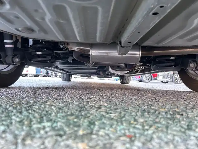 トヨタ ノア Si ダブルバイビーⅢ 千葉県 2019(平31)年 3.8万km ブラッキッシュアゲハガラスフレーク 純正SDナビ/(フルセグTV/CD/DVD/Bluetooth)/両側パワースライドドア/前後コーナーセンサー/バックカメラ/レーンキープアシスト/オートライト/純正フロアマット/純正アルミホイール/純正LEDヘッドライト/スマートキー/スペアキー/プッシュエンジンスタート/横滑り防止装置