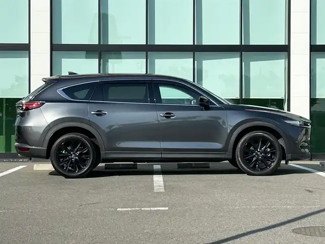 マツダ ＣＸ－８ XD ブラックトーンエディション 和歌山県 2022(令4)年 4.2万km マシーングレープレミアムM 純正10.25型ナビ/フルセグTV/(AM/FM/CD/DVD/USB/Bluetooth)/全方位カメラ/衝突軽減ブレーキ/横滑り防止機能/レーンキープアシスト/コーナーセンサー/レーダークルーズコントロール/アイドリングストップ/置くだけ充電/シートヒーター/ステアリングヒーター/電動パーキング/オートホールド/ドライブレコーダー/プッシュスタート/スマートキー