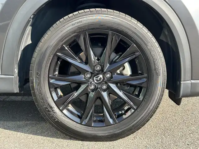 マツダ ＣＸ－８ XD ブラックトーンエディション 和歌山県 2022(令4)年 4.2万km マシーングレープレミアムM 純正10.25型ナビ/フルセグTV/(AM/FM/CD/DVD/USB/Bluetooth)/全方位カメラ/衝突軽減ブレーキ/横滑り防止機能/レーンキープアシスト/コーナーセンサー/レーダークルーズコントロール/アイドリングストップ/置くだけ充電/シートヒーター/ステアリングヒーター/電動パーキング/オートホールド/ドライブレコーダー/プッシュスタート/スマートキー